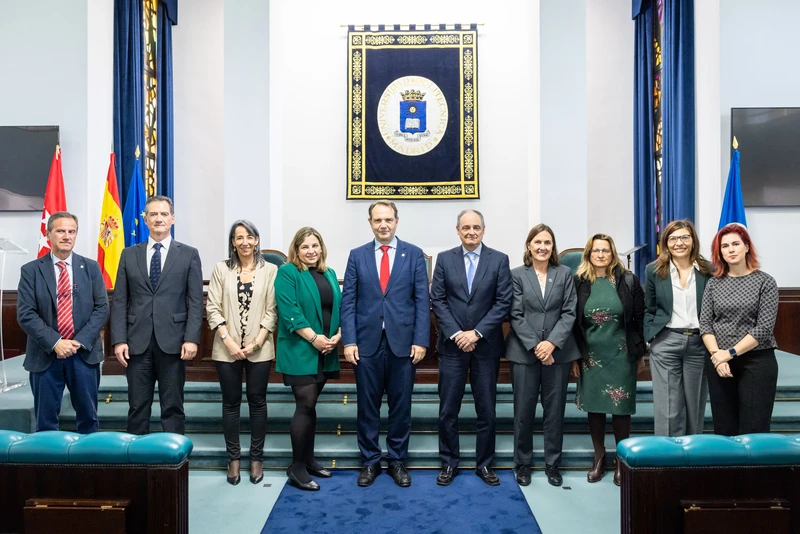 Acto de firma del convenio entre UPM y Enaire. Foto: Enaire